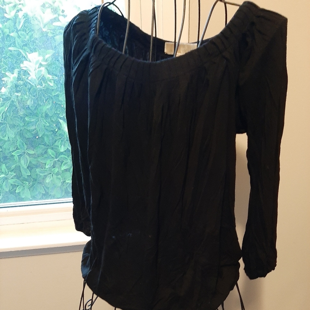 Michael kors black top